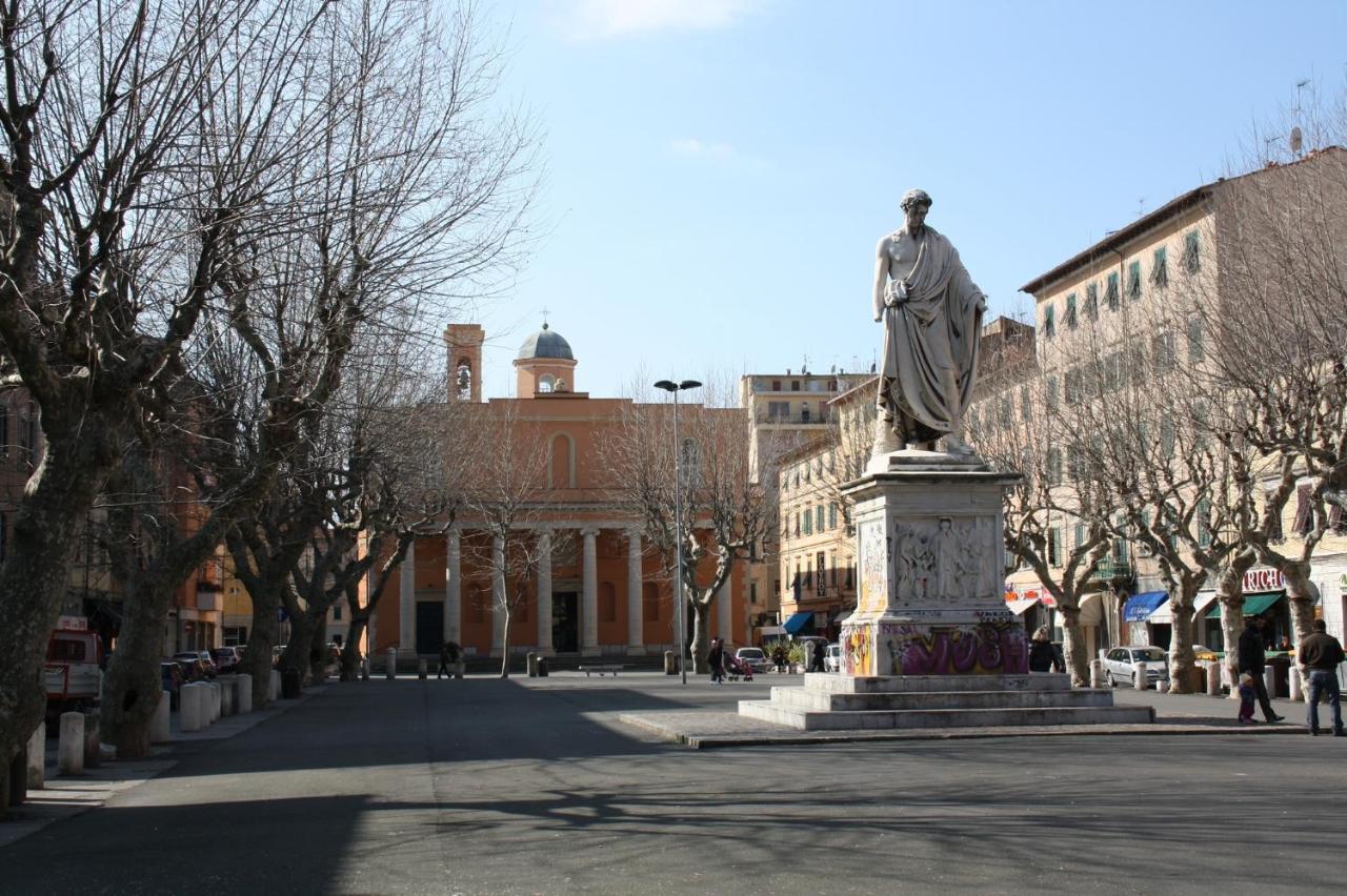 H33 Boutique Apartment In Livorno Centro Kültér fotó
